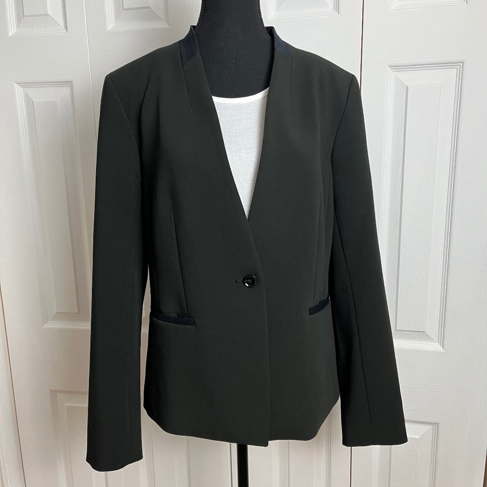 Banana Republic Blazer Black Size 12